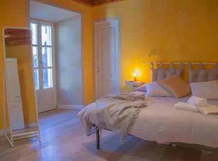 Corte Antica Apartment *